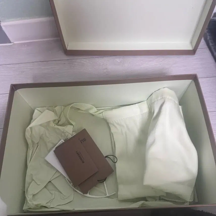 [BUNJANG] Burberry Sneakers Women&