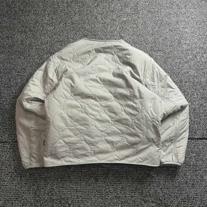 [BUNJANG] Covernat Quilted Reversible Sherpa Jacket - L / 커버낫 차이나 넥 킐티드 리버시블 쉐르파 자켓 3407