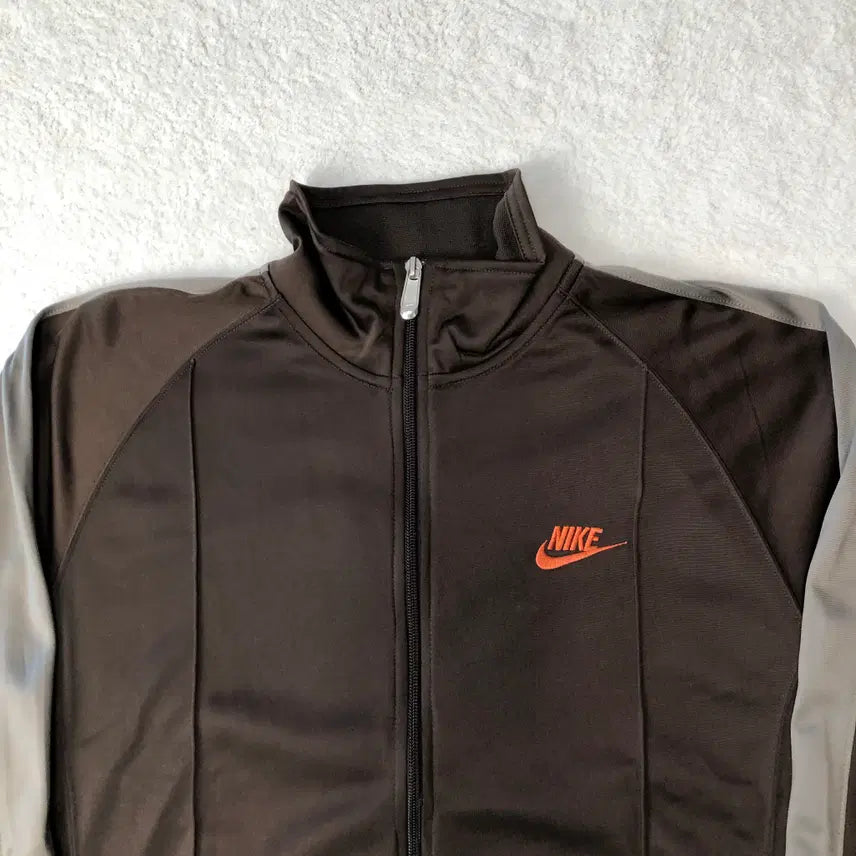 [BUNJANG] Nike Dark Brown Jersey / 2000s 나이키 다크브라운 져지