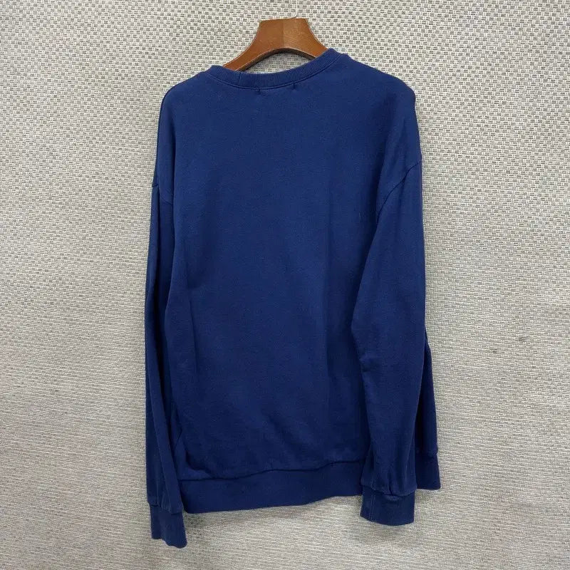 [SOLD OUT] 게스 캐주얼 무지 맨투맨 M M13288