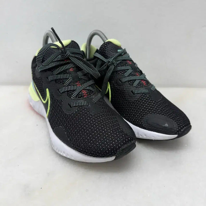 [BUNJANG] Nike Renew Running Shoes / (240)나이키 운동화 리뉴 런닝화