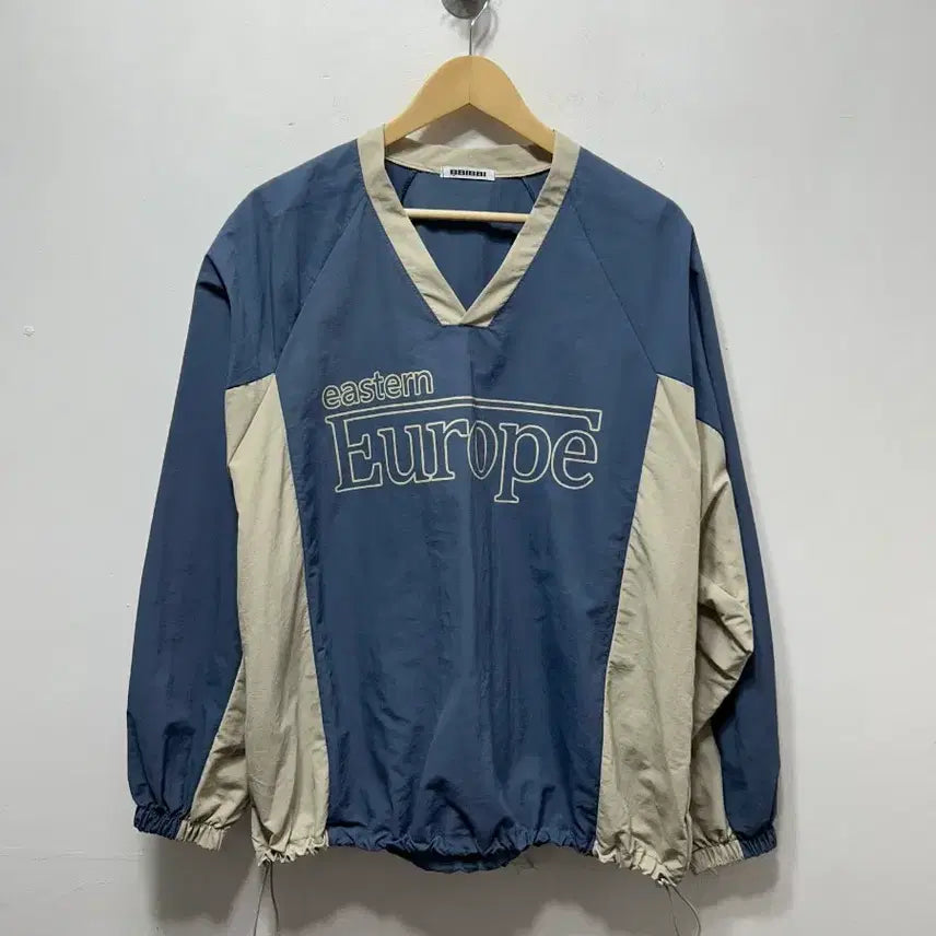 [BUNJANG] BBIBAI Eastern Europe Windbreaker Anorak / BBIBAI 이스턴유럽 바람막이 아노락 무신사 F