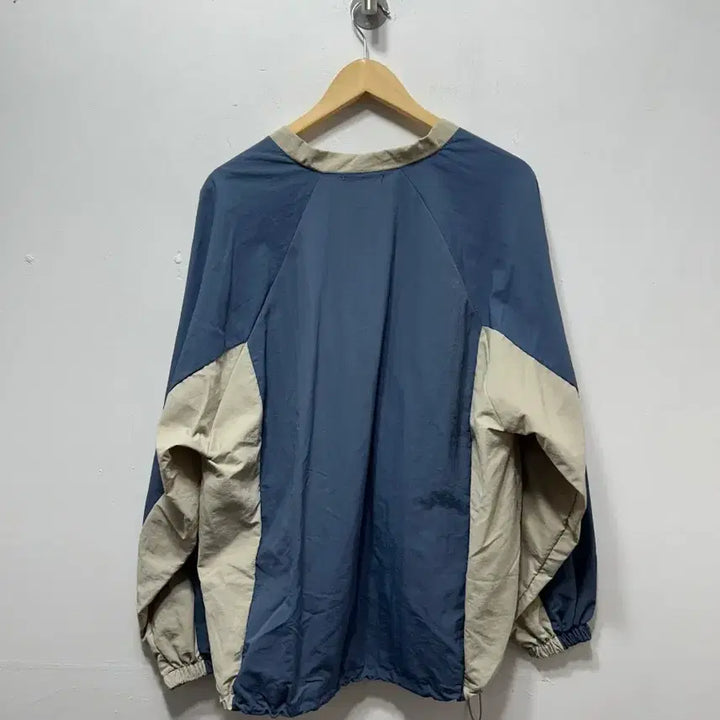 [BUNJANG] BBIBAI Eastern Europe Windbreaker Anorak / BBIBAI 이스턴유럽 바람막이 아노락 무신사 F