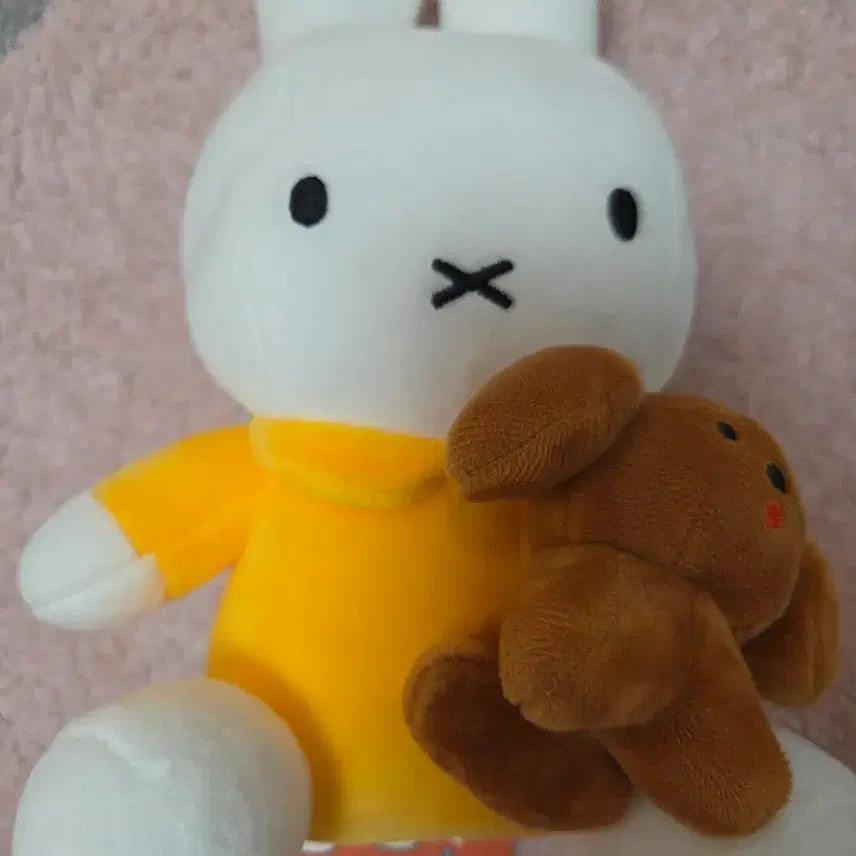 [BUNJANG] Miffy Ivory Doll / 미피 애착인형 미피인형
