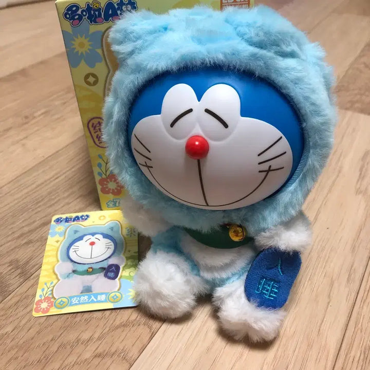 [BUNJANG] Doraemon Cat Costume Figure / 도라에몽 고양이 코스튬 피규어 인형