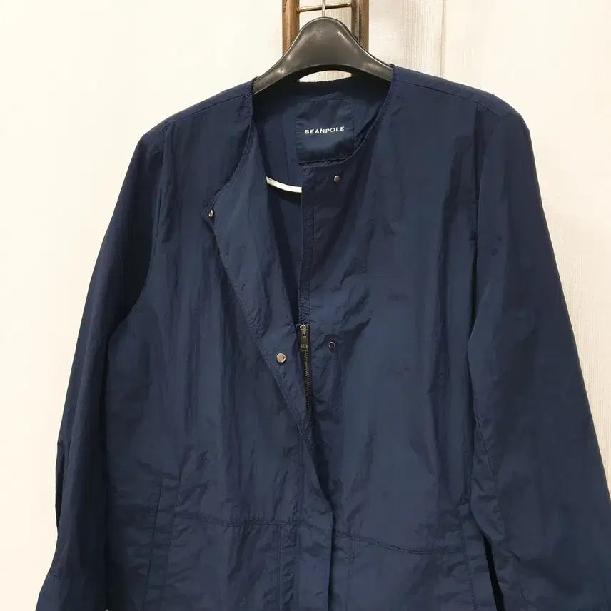 [BUNJANG] Beanpole Ladies Navy Safari Coat / (kk69274)빈폴레이디스 네이비 라이트 라운드넥 사파리 코트 90