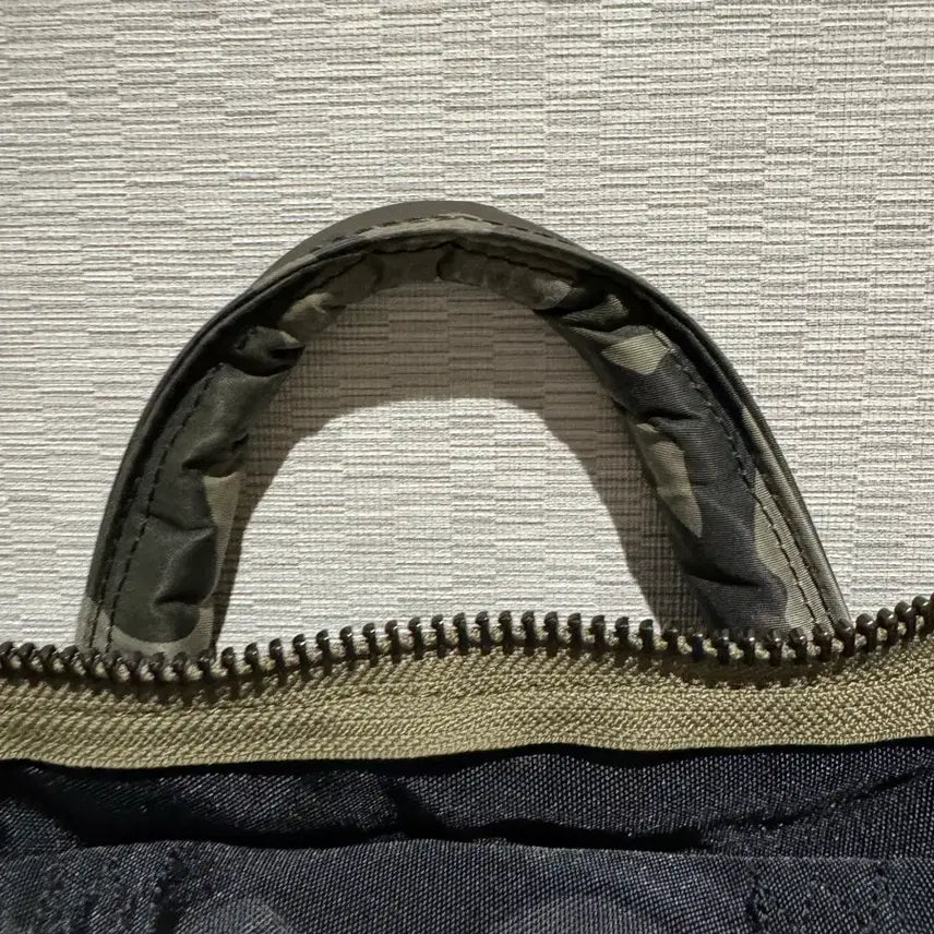 [BUNJANG] Porter x White Mountaineering Camo Helmet Bag / porter X white mountaineering helmet