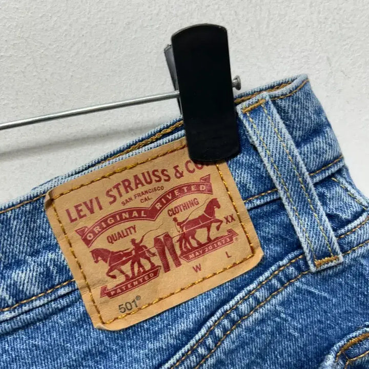 [SOLD OUT] 리바이스 501 데님 반바지 컷오프 S