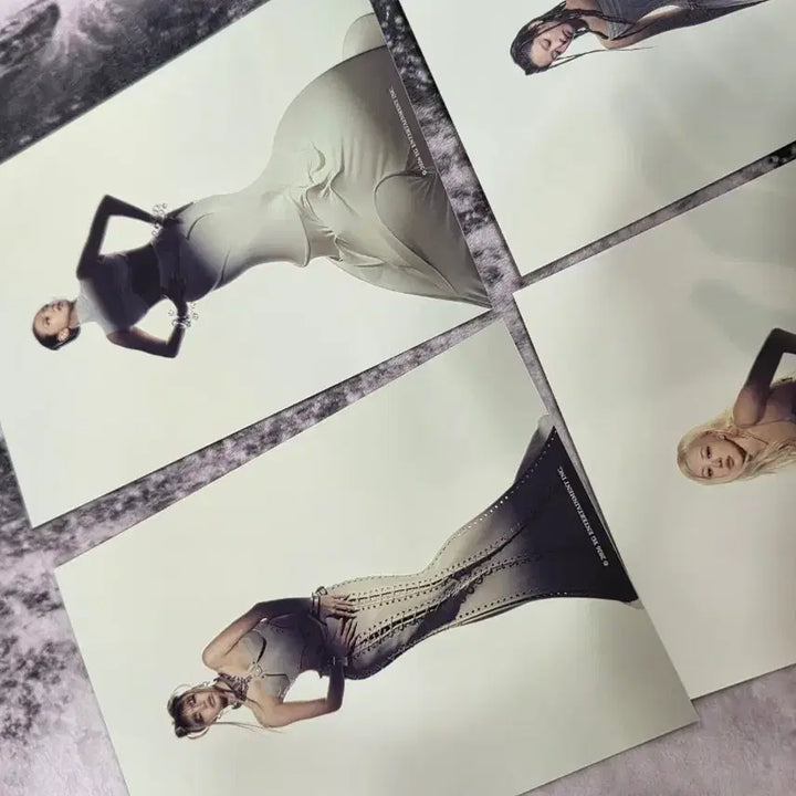 [BUNJANG] Blackpink Photocard 4-Piece Set / 블랙핑크 포토카드 4장 세트 엽서 국중박