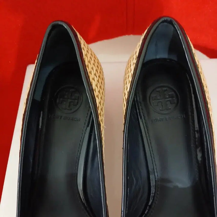 [BUNJANG] Tory Burch Ribbon Wedge Heels / 토리버치 리본 낮은 웨지 245