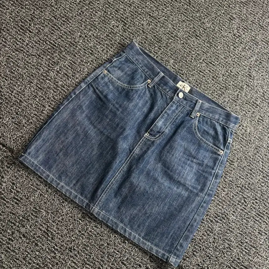 [BUNJANG] Calvin Klein Y2K Denim Mini Skirt / 00s 캘빈클라인 Y2K 아카이브 데님 미니 스커트 3415
