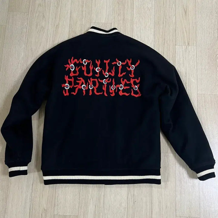 [BUNJANG] Wacko Maria Reversible Souvenir Sukajan Jacket 17FW / 와코마리아 리버시블 수베니어 스카쟌 자켓 17FW