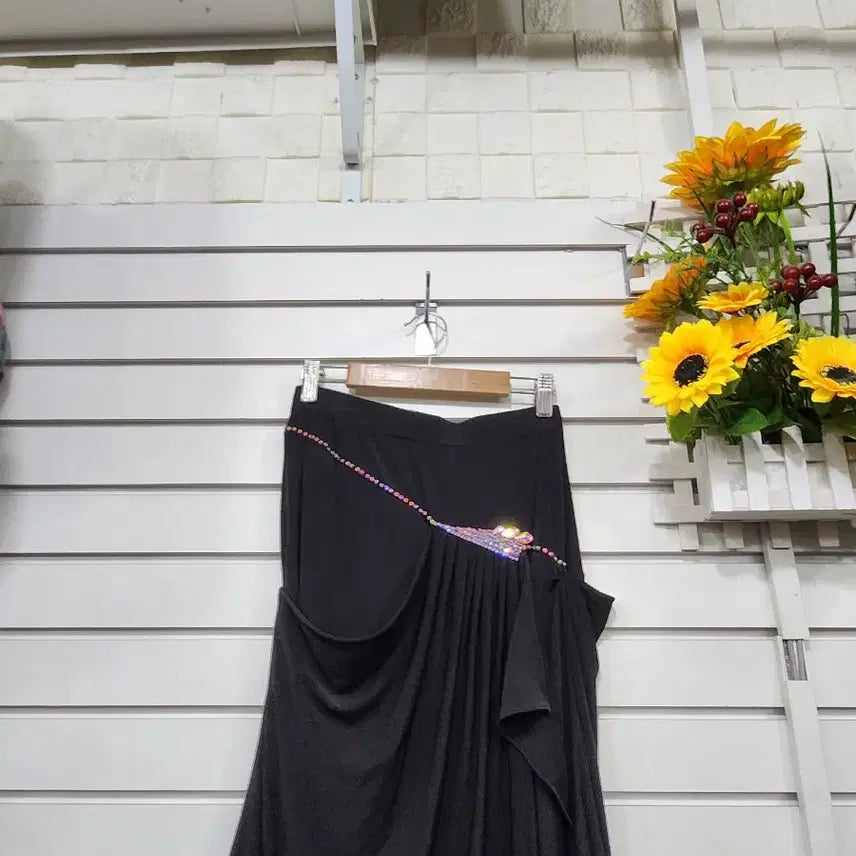 [BUNJANG] Black Asymmetric Dance Skirt / 