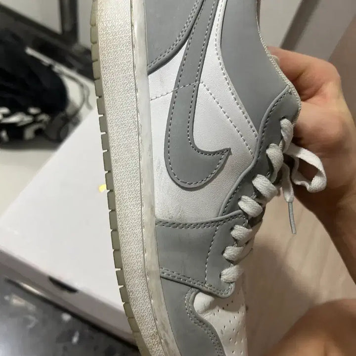 [BUNJANG] Nike Air Jordan 1 Low White Gray Sneakers / 나이키 에어 조던1 로우 화이트 그레이