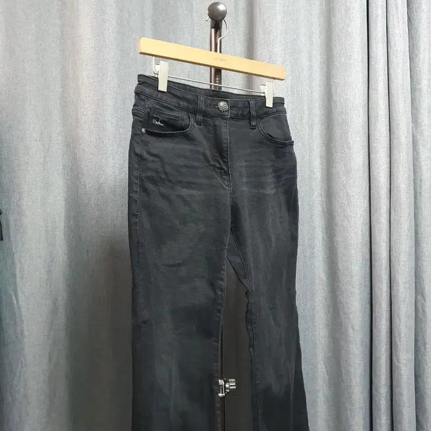 [BUNJANG] 28 COLOR KARL FELDT Spandex Bootcut Denim Pants / 28칼라거펠트 스판 부츠컷데님