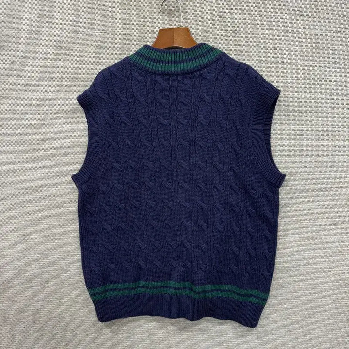 [BUNJANG] Kirsh Casual Cable Knit Vest / 키르시 캐주얼 꽈배기 니트 조끼 베스트 1 A07145