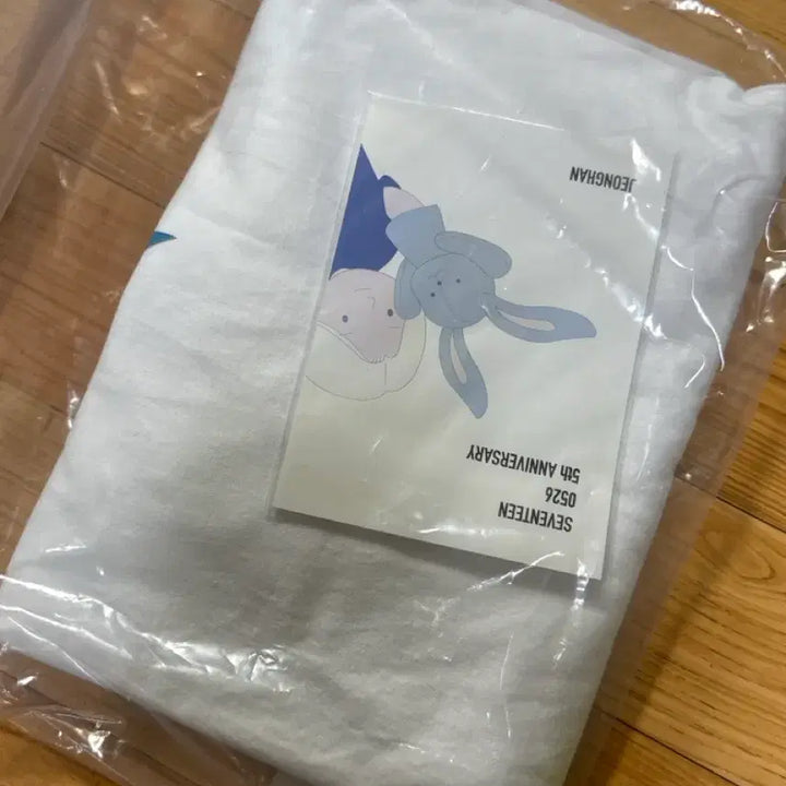 [BUNJANG] SEVENTEEN Jeonghan 5th Anniversary T-shirt / 세븐틴 5주년 티셔츠 정한