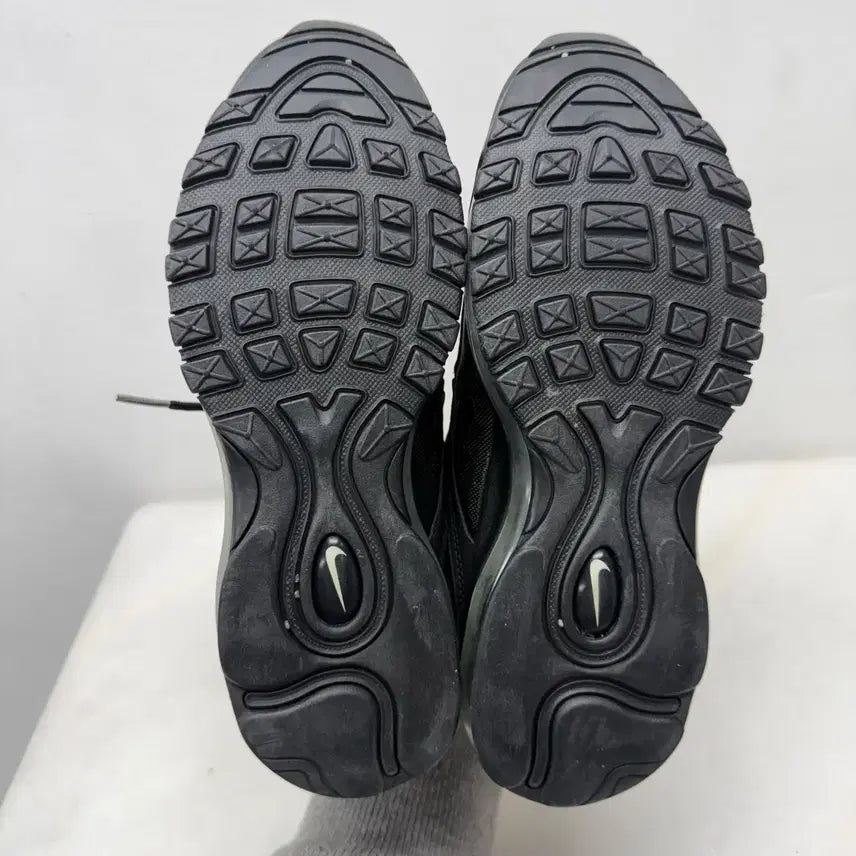 [BUNJANG] Nike Air Max 97 Triple Black Sneakers / (245)나이키 운동화 에어맥스97 트리플블랙