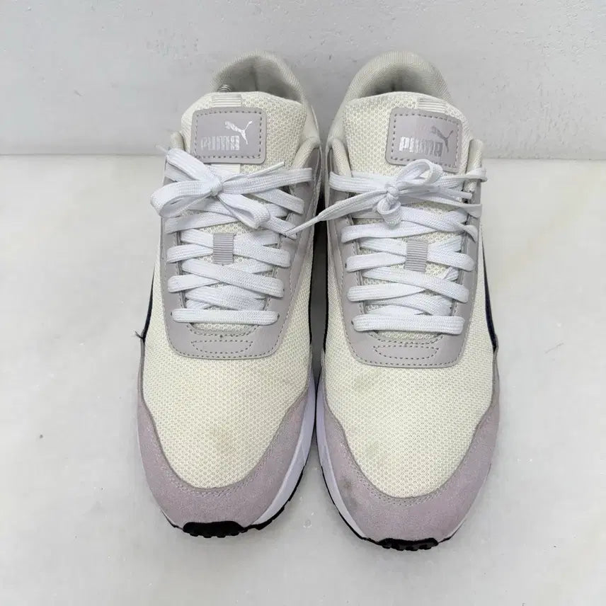 [BUNJANG] Puma Run Tamed Sneakers / (280)푸마 운동화 런테임드 스니커즈