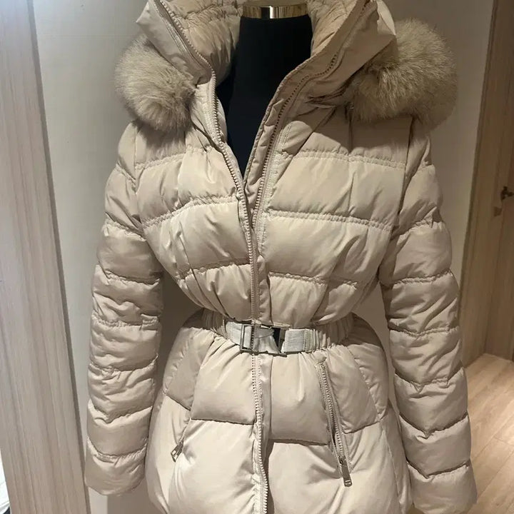 [BUNJANG] Double J Real Fox Fur Down Belted Beige Padded Jacket / [무료배송] 더블제이리얼폭스퍼덕다운벨트패딩베이지컬러사진상태그대로환불불가