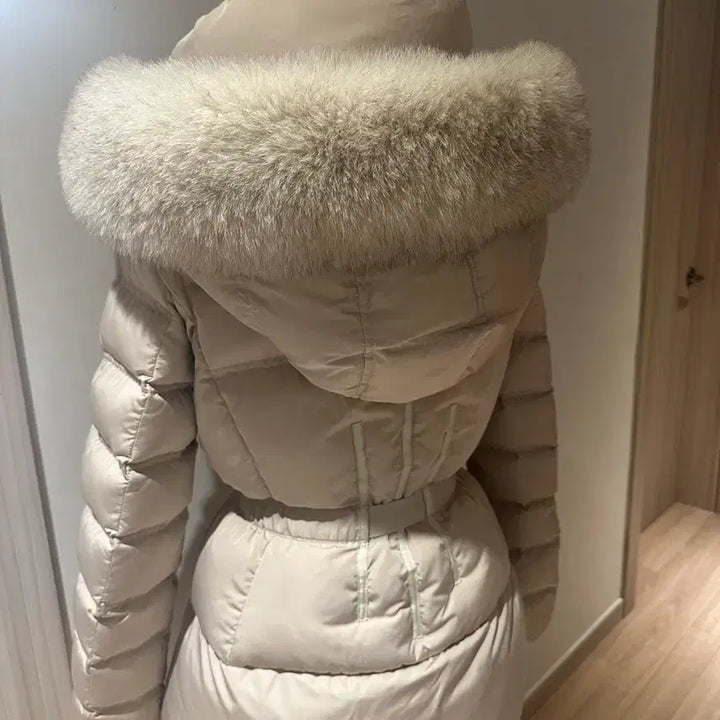 [BUNJANG] Double J Real Fox Fur Down Belted Beige Padded Jacket / [무료배송] 더블제이리얼폭스퍼덕다운벨트패딩베이지컬러사진상태그대로환불불가