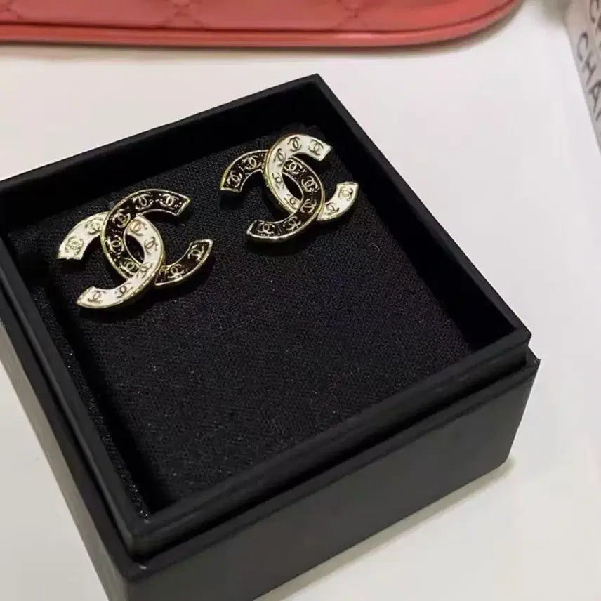 [BUNJANG] Chanel CC Logo Earrings / 샤넬 CC 로고 귀걸이