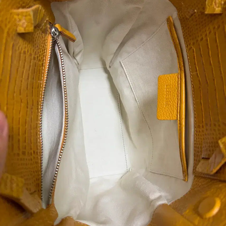[BUNJANG] Lebeige Leather Tote Bag / (정품)르베이지 가방 소가죽 토트백