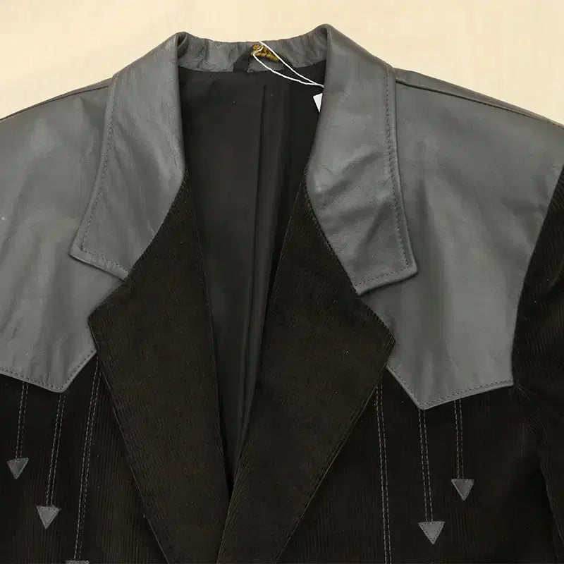 [BUNJANG] Pioneer Wear 애로우 디테일 웨스턴 블레이저 자켓 / Pioneer Wear 애로우 디테일 웨스턴 블레이저 자켓