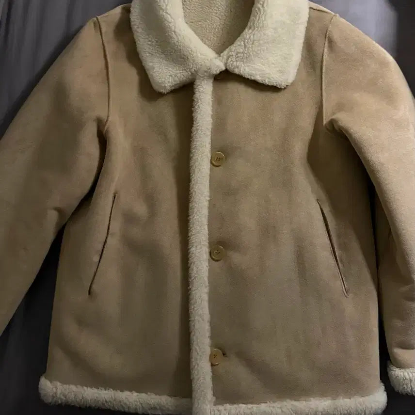 [BUNJANG] Mulet Bay Reversible Mouton Jacket / 뮤렛 베이 리버시블 무스탕 자켓