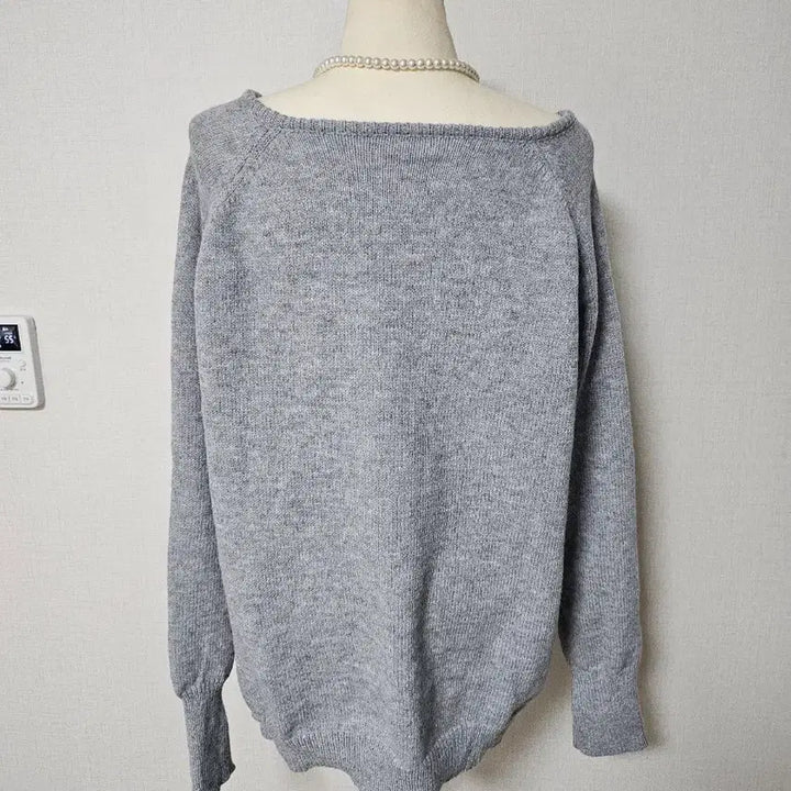[BUNJANG] V-Neck Knit Sweater / (새제품)  브이넥 니트 빅사이즈.루즈핏.오버핏