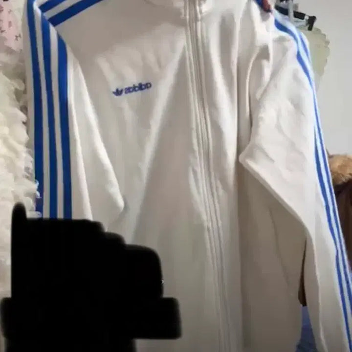 [BUNJANG] Adidas White and Blue Jersey / 아디다스 흰파져지 급처