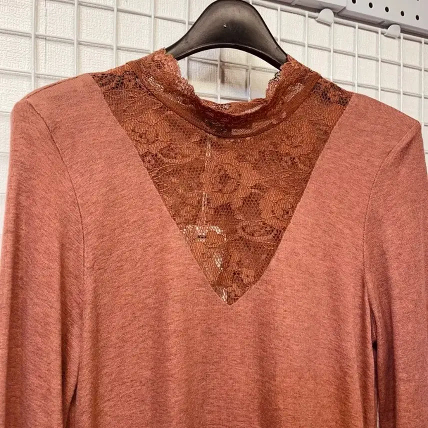 [BUNJANG] Thursday Island Lace Blouse Top / 새옷 S 레이스 스판 블라우스 티셔츠 써스데이아일랜드