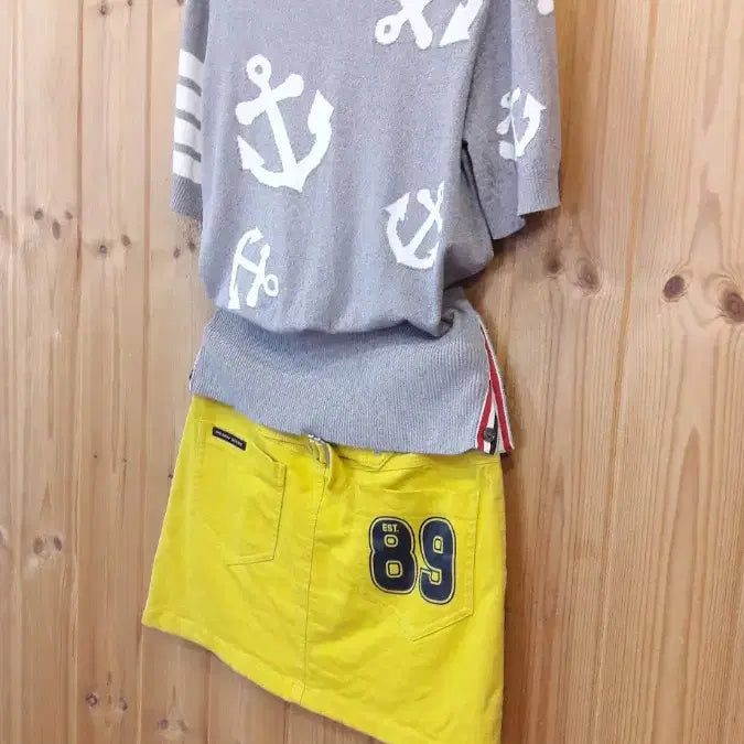 [SOLD OUT] * 스티치 배색 니트 티셔츠 (새상품)*