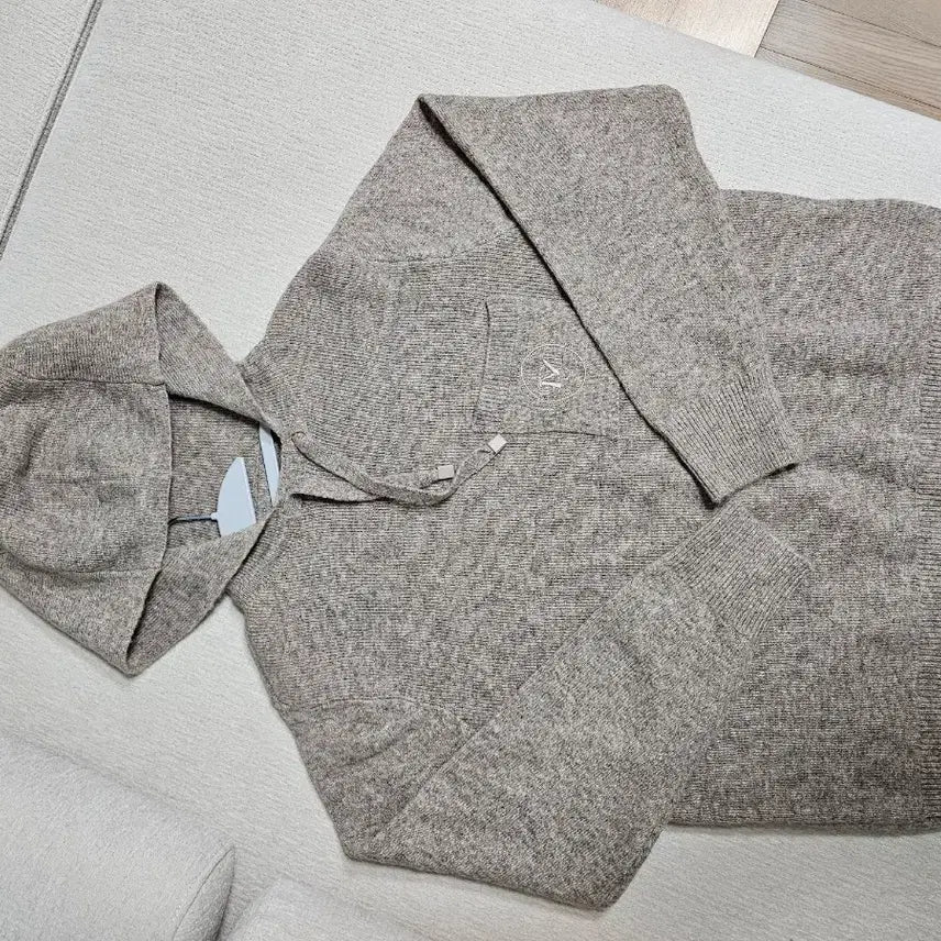 [BUNJANG] Hooded Knit Sweater / 후드 니트
