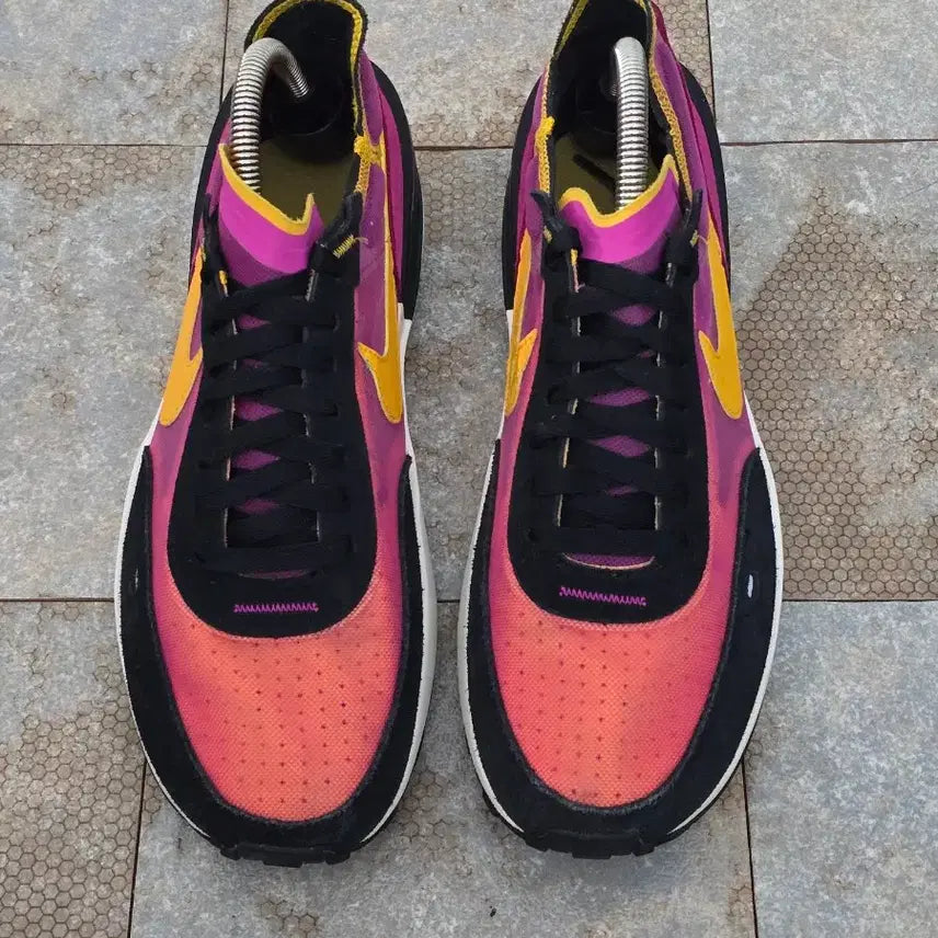 [SOLD OUT] (280)나이키 와플 원 액티브 푸시아 스니커즈