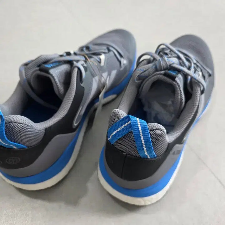 [BUNJANG] Adidas Terrex Skychaser Trekking Shoes Gray 300 / [새상품] 아디다스 테렉스 스카이체이서 트레킹화 그레이 300