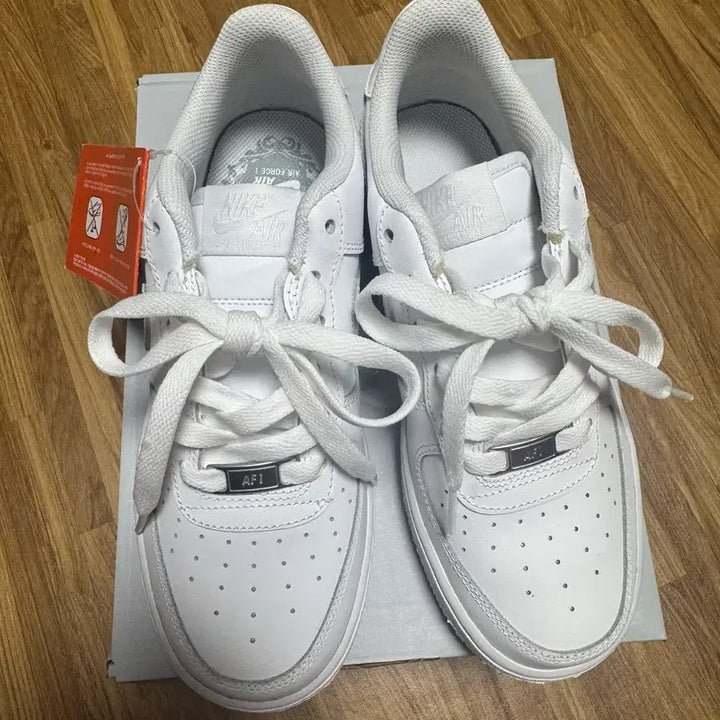 [BUNJANG] Nike Air Force 1 (GS) 230 Sneakers / 나이키 에어포스 올백(GS) 230