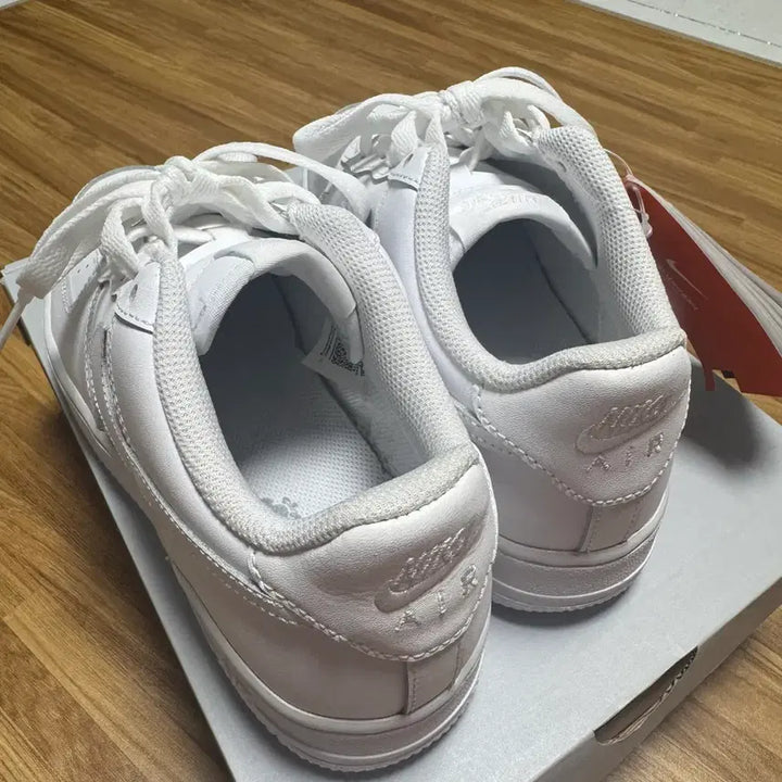 [BUNJANG] Nike Air Force 1 (GS) 230 Sneakers / 나이키 에어포스 올백(GS) 230