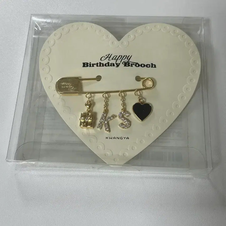 [BUNJANG] D.O. Do Kyungsoo 2023 Birthday Brooch / 새상품) 디오 도경수 2023 생일 브로치 골드컬러