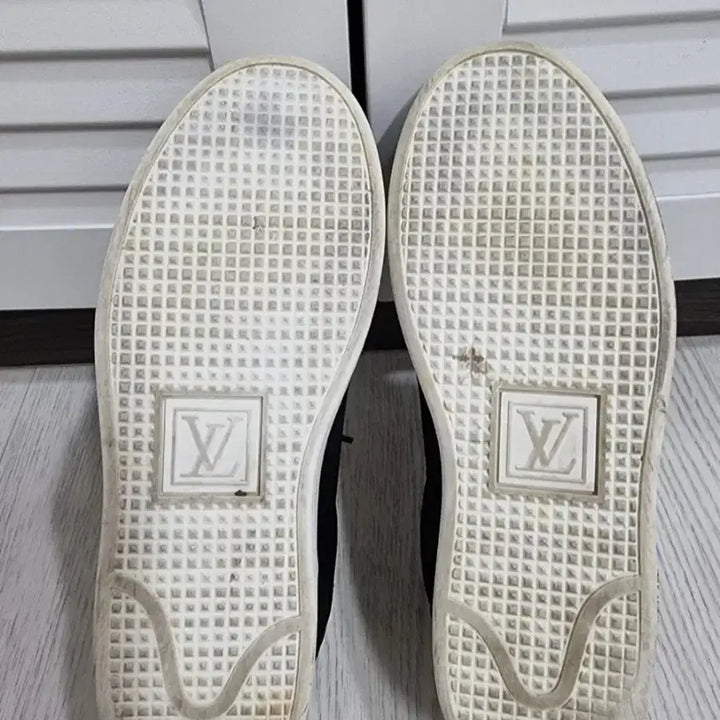 [BUNJANG] Louis Vuitton Frontrow Canvas Sneakers / 정품 여성 루이비통 프론트로우 캔버스 스니커즈 35 1/2