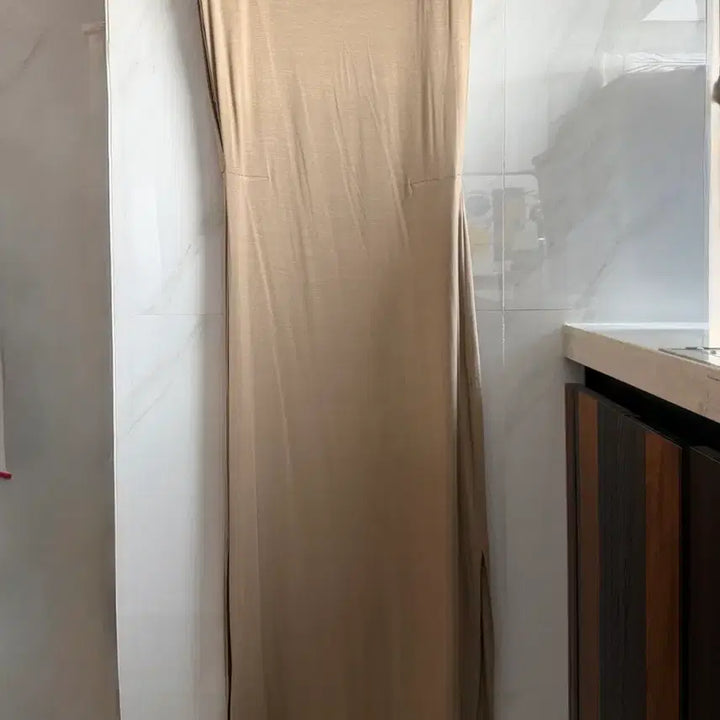 [BUNJANG] Italian Brand Beige Midi Dress / 이탈리아브랜드 원피스