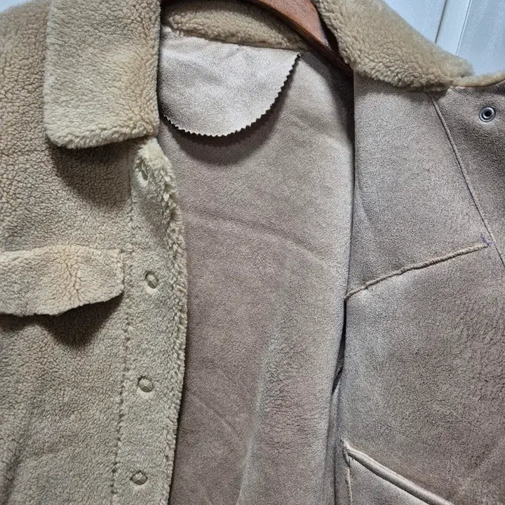 [BUNJANG] Vintage Beige Sherpa Jacket / (세일)(새상품)빈티지 베이지 뽀글이 자켓. 새상품