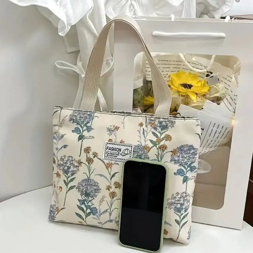 [BUNJANG] Floral Pattern Tote Bag / 플라워 패턴 에코백 / 블루숄더백(새상품)