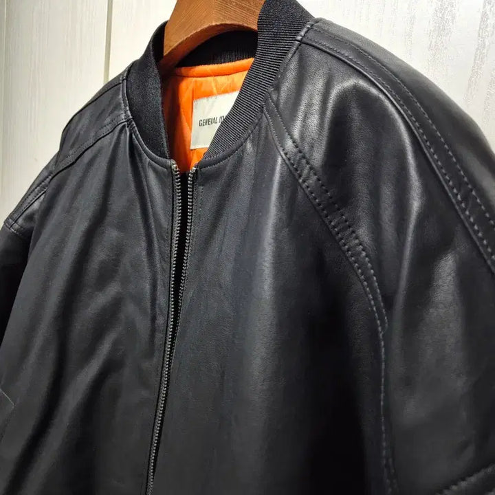 [BUNJANG] General Idea Quilted Leather Blouson Jacket - Black / (타임세일)(새상품)제너럴아이디어 레더 누빔 블루종 블랙