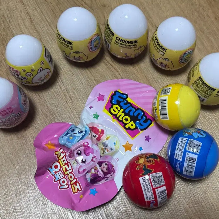 [BUNJANG] Kakao Friends Chunsik Acrylic Keyring Bundle Set / 랜덤캡슐 - 춘식아크릴키링,포켓몬스티커,말랑이키링,피니핑오뚜기