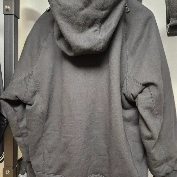 [BUNJANG] Bobcat Apparel Multi Cargo Hoodie Zip-up Black / 밥캣 어패럴Multi Cargo Hoodie Zip-up 블랙