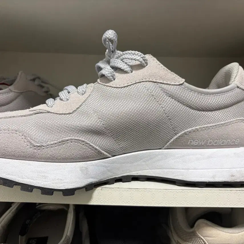 [BUNJANG] New Balance 327 Sneakers / 뉴발란스327