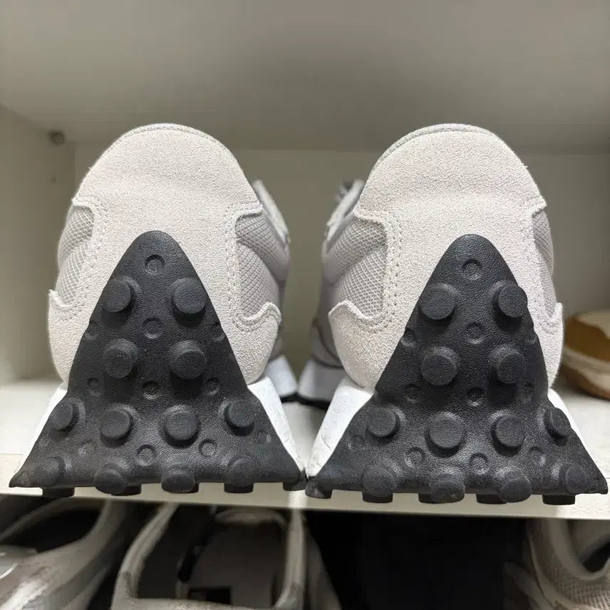 [BUNJANG] New Balance 327 Sneakers / 뉴발란스327