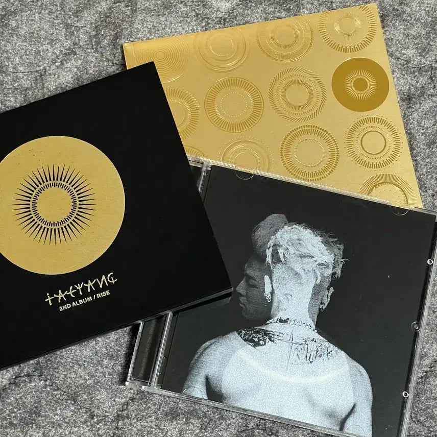 [SOLD OUT] 태양 rise 눈코입 앨범