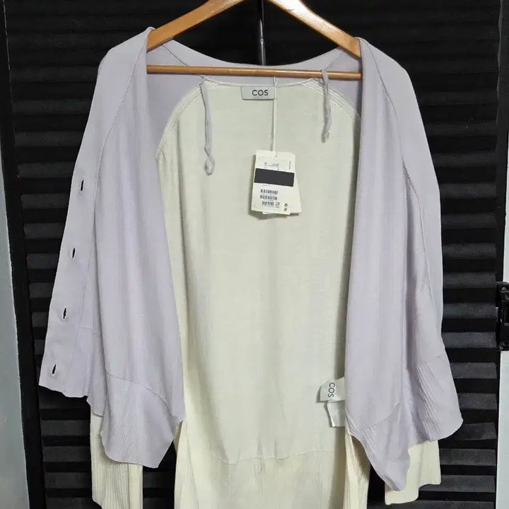 [SOLD OUT] (새상품) [COS] 컬러블록 레이어드 V넥 코튼 가디건 | 00062
